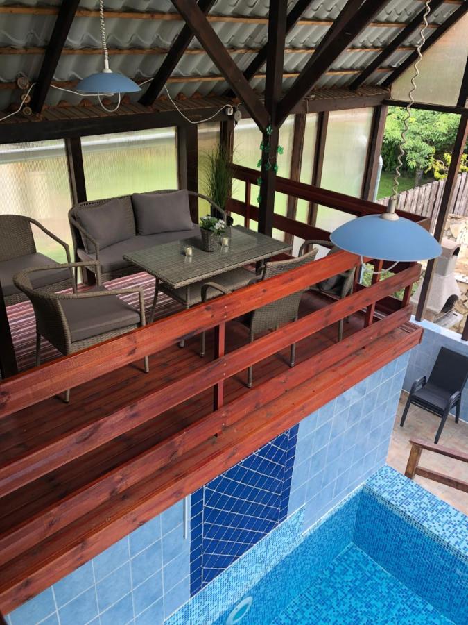 Relax Apartman Nyiregyhaza Ngoại thất bức ảnh