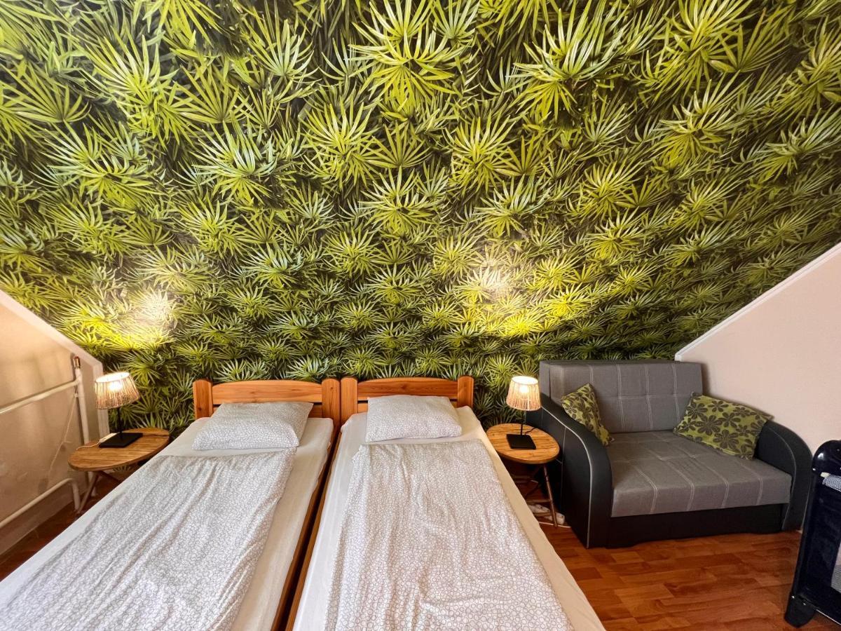 Relax Apartman Nyiregyhaza Ngoại thất bức ảnh