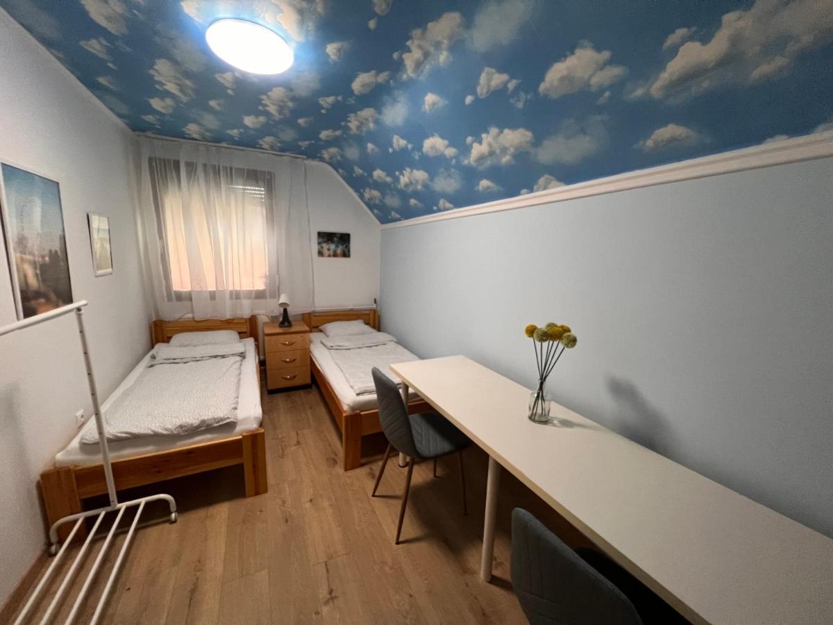 Relax Apartman Nyiregyhaza Ngoại thất bức ảnh