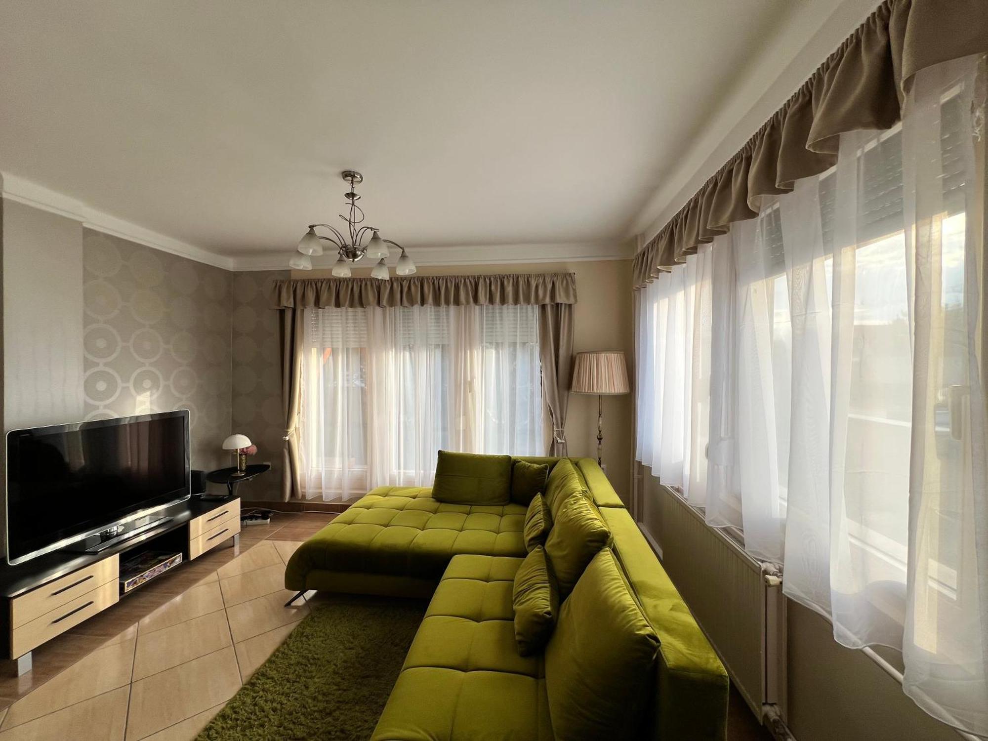 Relax Apartman Nyiregyhaza Ngoại thất bức ảnh