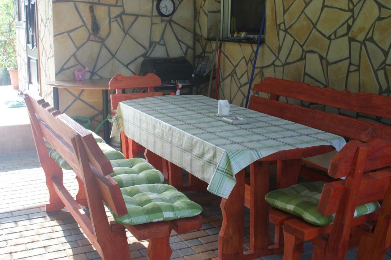 Relax Apartman Nyiregyhaza Ngoại thất bức ảnh
