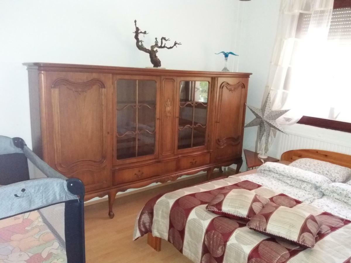 Relax Apartman Nyiregyhaza Ngoại thất bức ảnh